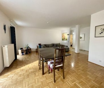 Große 2 Zi.- Gartengeschoss-Wohnung mit großer Terrasse und Privatg... - Foto 1