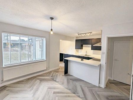 2 bedroom terraced house to rent - Photo 5