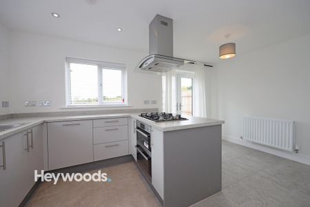 3 bedroom mews to rent - Photo 5