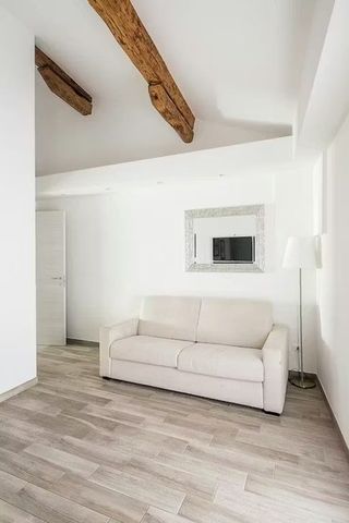 Via delle Moline, Bologna, Emilia-Romagna 40126 - Photo 2