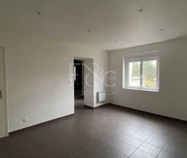 T2 de 41 m² - Grande Rue à MIRIBEL - Photo 2