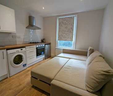 Studio Flat, Crouch End, N8 - Photo 1
