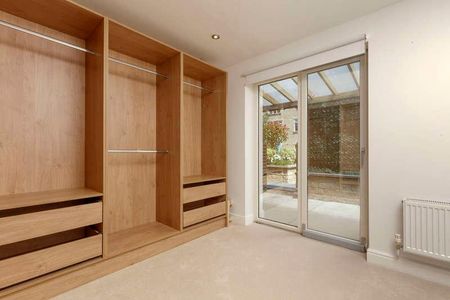 Stratton Place, Stratton, Cirencester, GL7 - Photo 5