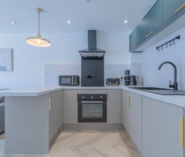 Studio Flat, John Street, S2 - Photo 2