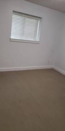 Spacious 2 Bedroom/1 Bath Basement Suite for Rent – All Utilities - Photo 1