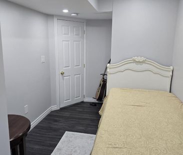 For Lease - 3229 Paul Henderson Drive, Mississauga, Ontario - Photo 5