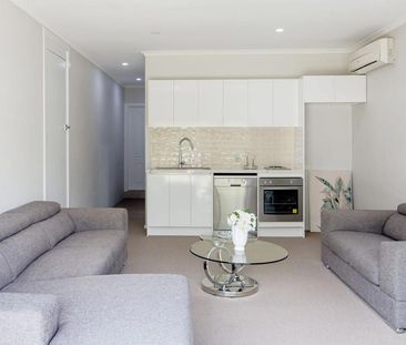 SIMPLE LIVING - Photo 1