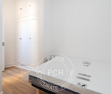 Rue de Charenton, - Photo 1