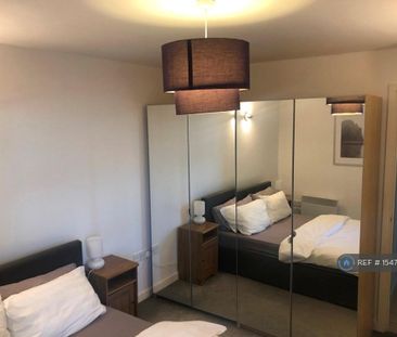 1 bedroom flat to rent - Photo 3