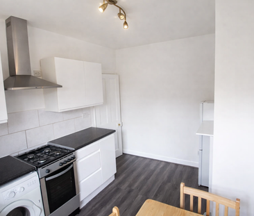 Waltheof Avenue - Photo 3