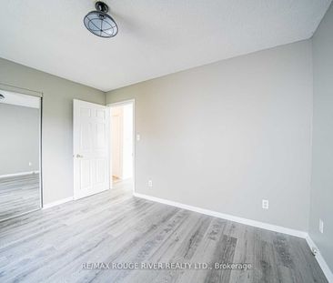 Detached Home For Lease | E8147546 - Photo 5