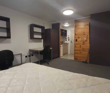 Studio Apartment for Rent at Martin Square – 316/12 Martin Square - Photo 3