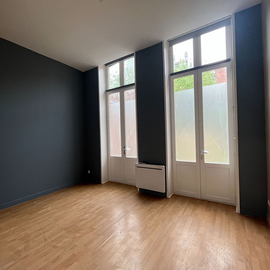 T2 de 38.86 m², rue Colbert – La Catho réf 5887 - Photo 1