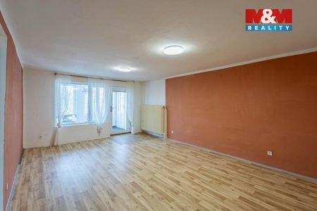 Pronájem bytu 3+1 89 m², Pod Špičákem 14, Česká Lípa - Photo 3