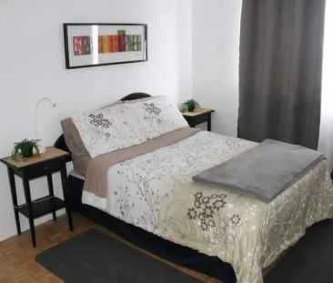 Elta Apartments | 2448 Carling Ave, Ottawa - Photo 1