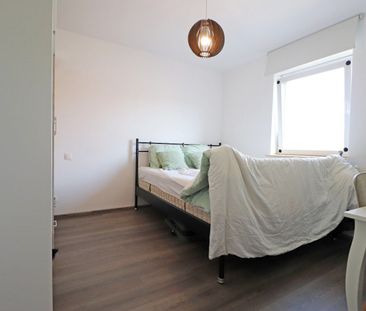 Hedendaags appartement met garage - Photo 3