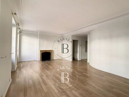 Tout savoir sur cet appartement dans le quartier Elysées-Madeleine, à Paris 8ème - Photo 5