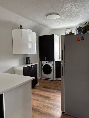 For Lease - 3717 Hibbard Street Unit# Unit #2 - Upper, Fort Erie, Ontario - Photo 5