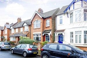 Nimrod Road, London, SW16 - Photo 2