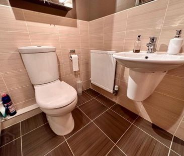 219 Saintfield Road, Belfast, BT8 7HQ - Photo 4