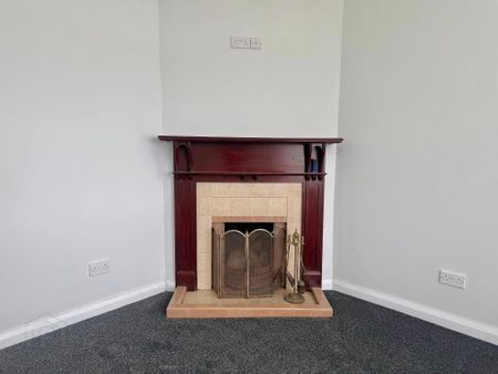 68 Castlecat Road, Bushmills, BT57 8TN - Photo 2