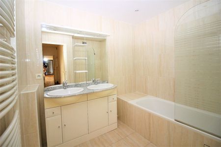 Location appartement 3 pièces, 70.29m², Poissy - Photo 4