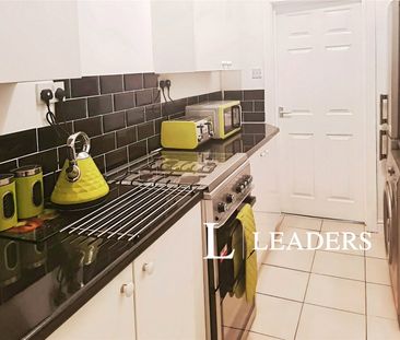 1 bedroom terraced to rent Fletcher Road, Stoke-on-Trent, Staffords... - Photo 5