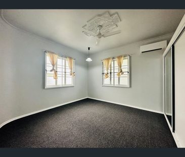 21 Mackenzie Street, West Mackay, Qld 4740 - Photo 6
