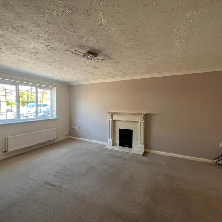 3 bedroom detached house to rent - Photo 1