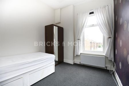 116, Heaton Park Road, Heaton, Newcastle Upon Tyne, NE6 5NR - Photo 4