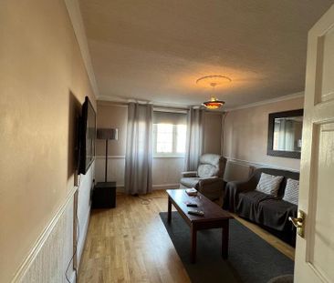 1 bedroom in a house share to rent - Photo 6