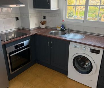 Middle Floor Apartment in Nueva Andalucía - Photo 5