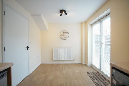 2 bedroom house to rent - Photo 2