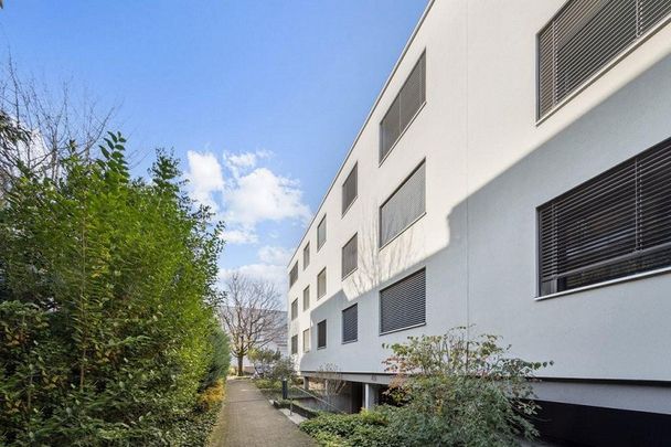 Moderne 3.5 Zimmerwohnung mit Cheminée in Allschwil - Foto 1