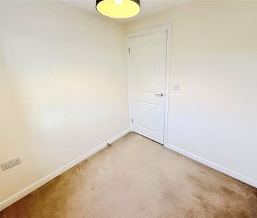 3 bedroom end of terrace house to rent - Photo 1