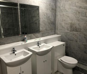 Glynteg High Street - Photo 5