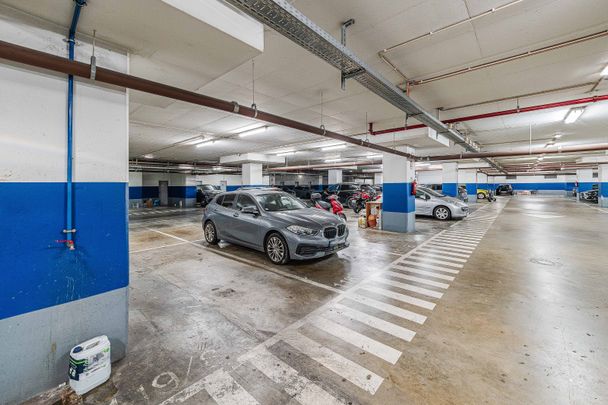 Apartamento T2 ao Nível do 8.º Piso - Torre da Bela Vista - Photo 1