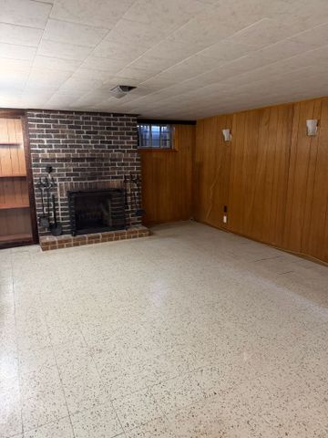 For Lease - 40 Ovida Avenue, Toronto, Ontario - Photo 2