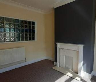 3 bedroom property to rent in Grimsby - Photo 4