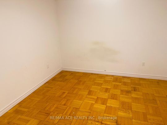 For Lease - 15 Sedgemount Drive Unit# Bsmt, Toronto, Ontario - Photo 1