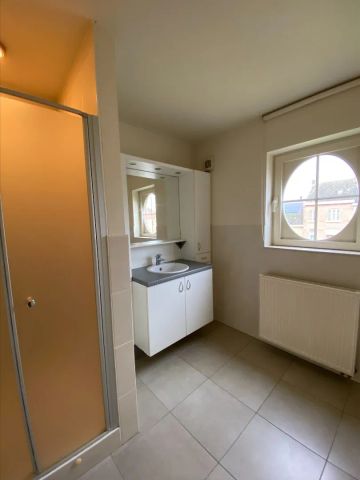 Prachtig duplex-appartement op de eerste verdieping met 3 slaapkamers, voorzien van alle comfort! - Photo 3