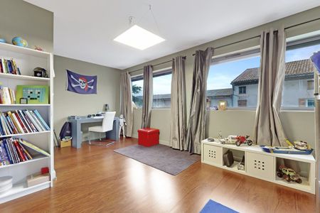 Loft de sept pièces à louer à TOURNON SUR RHONE - Photo 5