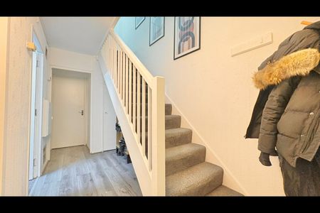 Room in a Shared Flat, Aitham House, E14 - Photo 5