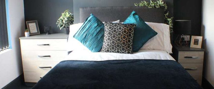 Mostyn Road 3 - Photo 1