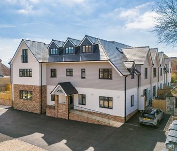 2 bedroom flat to rent - Photo 2