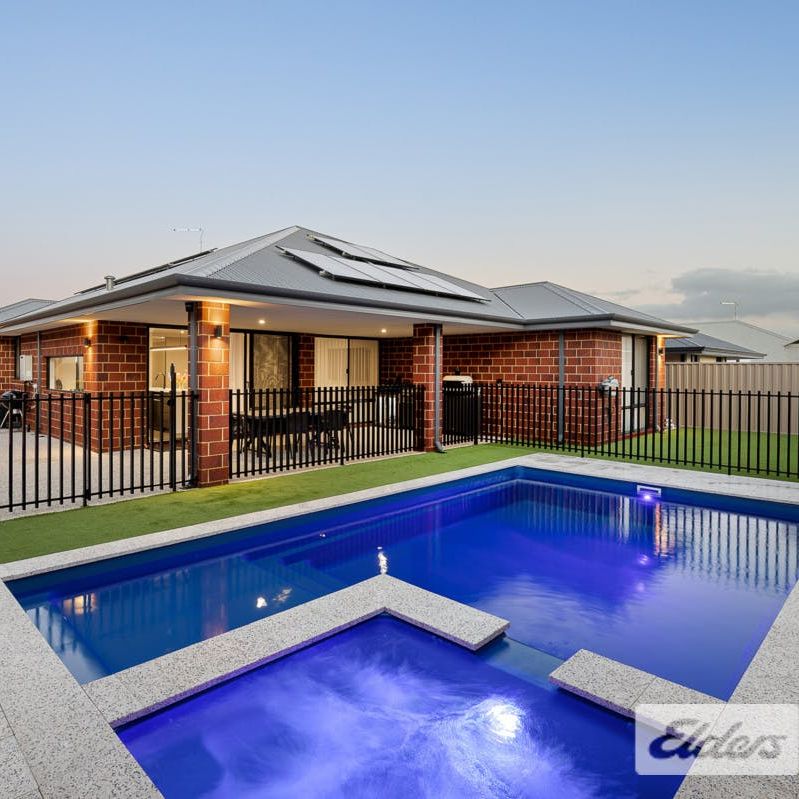 Executive Living - Photo 1