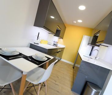 Student Apartment 1 bedroom, City Centre, Sheffield - Photo 3