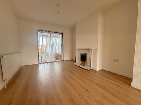 3 bedroom semi-detached house to rent - Photo 3
