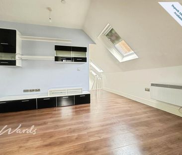 2 bedroom block of apartments to rent - Photo 5