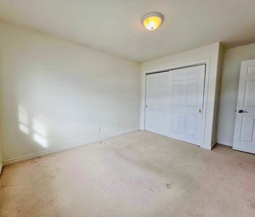 For Lease - 12 Revelstoke Court Unit# Upper, Barrie, Ontario - Photo 6